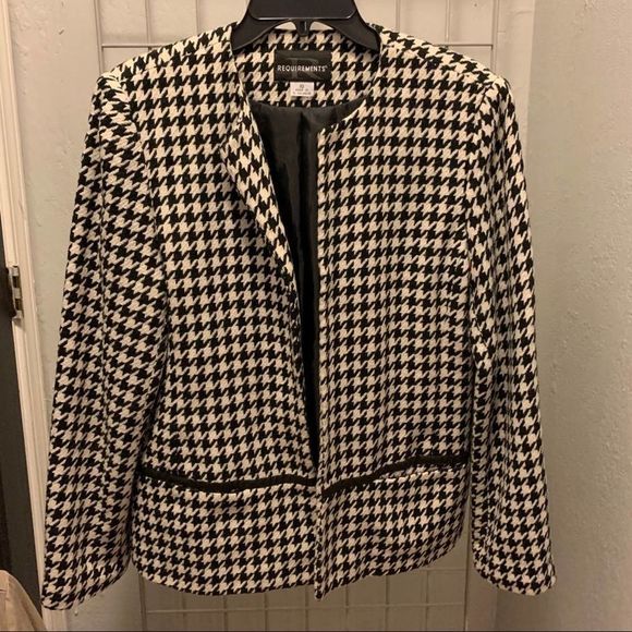 💋Requirements black and white jacket - Picture 2 of 7
